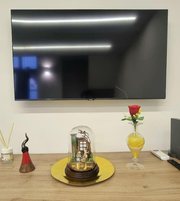 Casa Comoda E Centrale In Quartiere Storico Di Napoli المظهر الخارجي الصورة