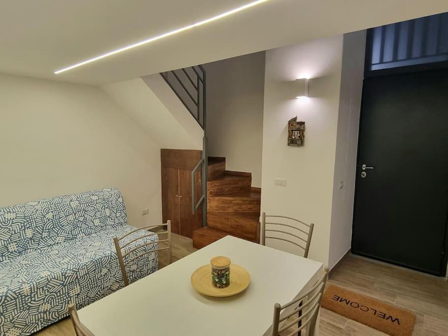 Casa Comoda E Centrale In Quartiere Storico Di Napoli المظهر الخارجي الصورة