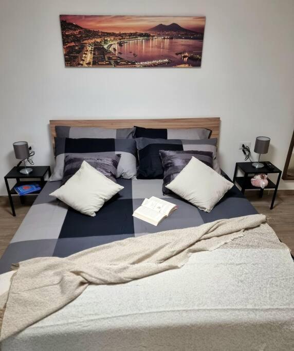 Casa Comoda E Centrale In Quartiere Storico Di Napoli المظهر الخارجي الصورة